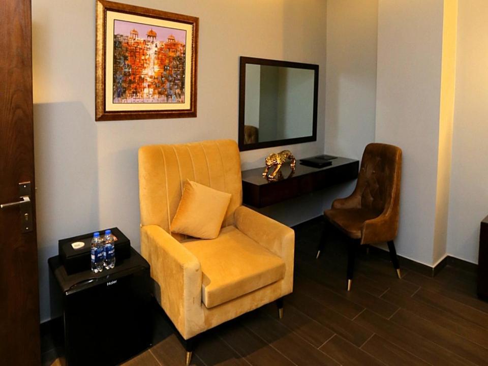 The Orchard Hotel Lahore Zimmer foto